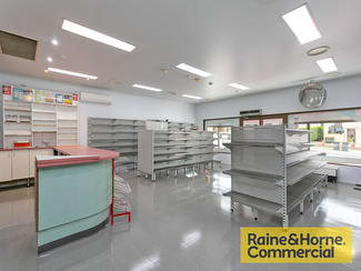 Shop & Retail commercial property leased at 72 Stafford Road Stafford QLD 4053