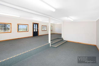 Shop & Retail commercial property leased at 411 Bells Line of Road Kurmond NSW 2757