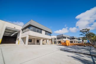 Showrooms / Bulky Goods commercial property leased at 1 - 9 Kite Street Emu Plains NSW 2750
