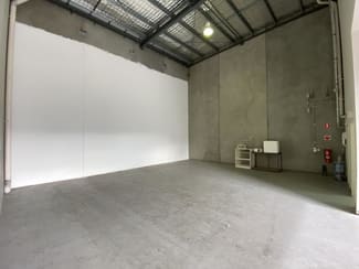 Factory, Warehouse & Industrial commercial property for sale at Unit 11/Unit 11, 15 Thackray Road Port Melbourne VIC 3207