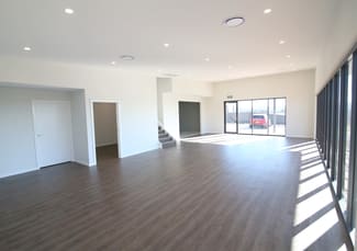 Offices commercial property leased at 1/4 Edge Street Boolaroo NSW 2284