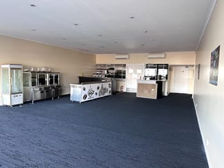 Shop & Retail commercial property leased at 2/11 Beach Road Batemans Bay NSW 2536