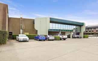 Showrooms / Bulky Goods commercial property leased at Unit 18/167 Prospect Highway Seven Hills NSW 2147