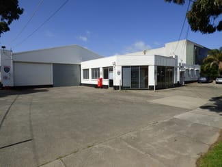 Showrooms / Bulky Goods commercial property leased at 2 Park Road Oakleigh VIC 3166 Showrooms / Bulky Goods commercial property leased at 2 Park Road Oakleigh VIC 3166