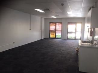 Offices commercial property leased at 5/727 Stanley Street Woolloongabba QLD 4102