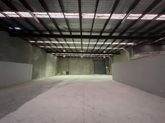Showrooms / Bulky Goods commercial property leased at Unit 4/585 Blackburn Road Notting Hill VIC 3168 Showrooms / Bulky Goods commercial property leased at Unit 4/585 Blackburn Road Notting Hill VIC 3168