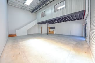 Factory, Warehouse & Industrial commercial property leased at 4/1 Hornet Place Burleigh Heads QLD 4220