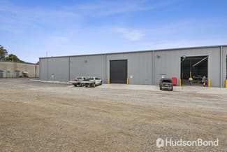 Showrooms / Bulky Goods commercial property leased at 53A Jersey Road Bayswater VIC 3153