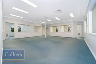 Offices commercial property leased at 1/31-39 Martinez Avenue West End QLD 4810