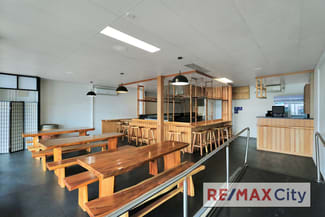 Shop & Retail commercial property leased at 645 Wynnum Road Morningside QLD 4170