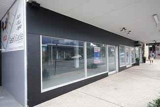 Showrooms / Bulky Goods commercial property leased at 97 Edith Street Wynnum QLD 4178