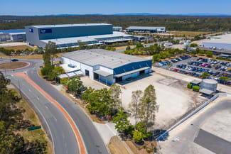 Showrooms / Bulky Goods commercial property leased at 299 Stapylton Road Heathwood QLD 4110