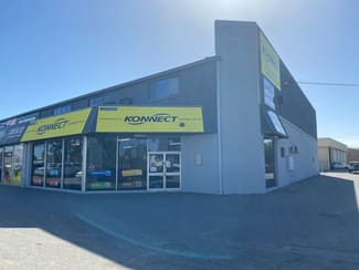 Showrooms / Bulky Goods commercial property leased at 5/9-13 Kewdale Road Welshpool WA 6106 Showrooms / Bulky Goods commercial property leased at 5/9-13 Kewdale Road Welshpool WA 6106
