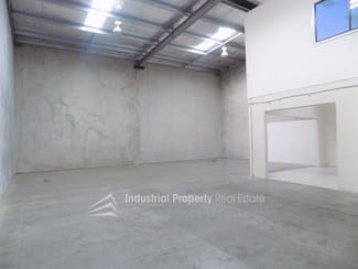 Showrooms / Bulky Goods commercial property leased at Prestons NSW 2170