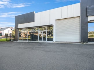 Showrooms / Bulky Goods commercial property leased at Shed 1/101 Mort Street Toowoomba City QLD 4350