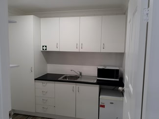 Factory, Warehouse & Industrial commercial property leased at 4/17-19 Industrial Road Oak Flats NSW 2529 Factory, Warehouse & Industrial commercial property leased at 4/17-19 Industrial Road Oak Flats NSW 2529