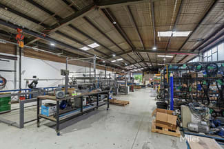 Factory, Warehouse & Industrial commercial property leased at 164 Bamfield Road Heidelberg West VIC 3081