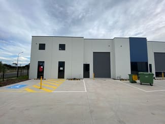 Factory, Warehouse & Industrial commercial property leased at 4 or 5/42-44 Paramount Boulevard Cranbourne West VIC 3977 Factory, Warehouse & Industrial commercial property leased at 4 or 5/42-44 Paramount Boulevard Cranbourne West VIC 3977
