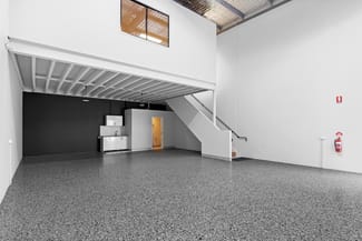 Factory, Warehouse & Industrial commercial property leased at 2/15-17 Ramly Drive Burleigh Heads QLD 4220 Factory, Warehouse & Industrial commercial property leased at 2/15-17 Ramly Drive Burleigh Heads QLD 4220