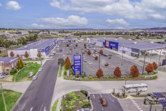 Showrooms / Bulky Goods commercial property for lease at Kelso NSW 2795