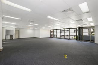 Showrooms / Bulky Goods commercial property leased at 4/90 Vulture Street West End QLD 4101