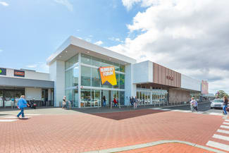 Shop & Retail commercial property for lease at 63 Sandridge Road Bunbury WA 6230