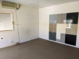Showrooms / Bulky Goods commercial property leased at 21/575 Woodville Road Guildford NSW 2161