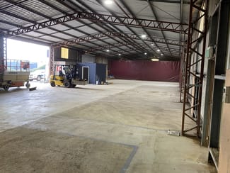 Factory, Warehouse & Industrial commercial property leased at 2/46 Industrial Avenue Wilsonton QLD 4350 Factory, Warehouse & Industrial commercial property leased at 2/46 Industrial Avenue Wilsonton QLD 4350