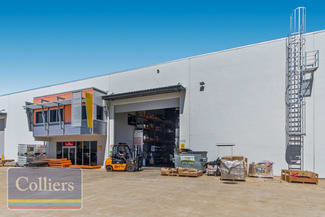 Factory, Warehouse & Industrial commercial property leased at 18/547 Woolcock Street Mount Louisa QLD 4814