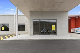 Shop & Retail commercial property leased at D/76-78 Redland Bay Road Capalaba QLD 4157 Shop & Retail commercial property leased at D/76-78 Redland Bay Road Capalaba QLD 4157