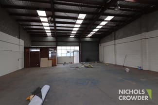 Factory, Warehouse & Industrial commercial property leased at 4/16 Milne Avenue Seaford VIC 3198