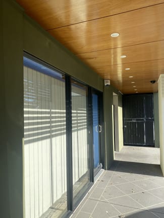 Shop & Retail commercial property leased at 13/1 Kalimna Drive Broadbeach Waters QLD 4218