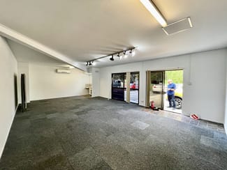 Offices commercial property leased at Suite 17/131-135 Old Pacific Highway Oxenford QLD 4210