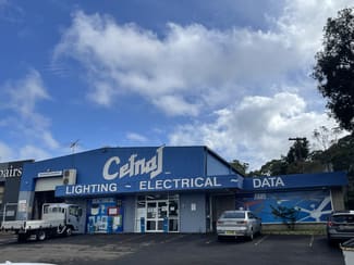Showrooms / Bulky Goods commercial property leased at 2 Kelray Place Asquith NSW 2077