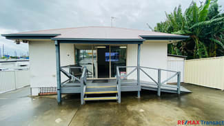 Showrooms / Bulky Goods commercial property leased at 6 Spendelove Street Southport QLD 4215 Showrooms / Bulky Goods commercial property leased at 6 Spendelove Street Southport QLD 4215