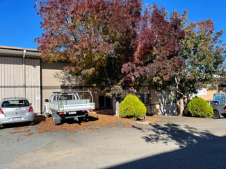Factory, Warehouse & Industrial commercial property leased at 4/33 Lorn Road Queanbeyan NSW 2620