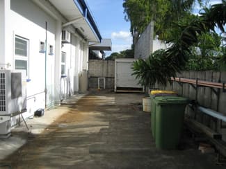 Showrooms / Bulky Goods commercial property leased at 50 Allen Street South Townsville QLD 4810