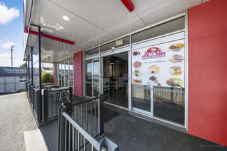 Shop & Retail commercial property leased at Shop 1/182 Hume Street East Toowoomba QLD 4350 Shop & Retail commercial property leased at Shop 1/182 Hume Street East Toowoomba QLD 4350