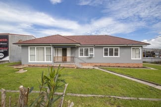 Factory, Warehouse & Industrial commercial property leased at 27 Groves Road Bennetts Green NSW 2290