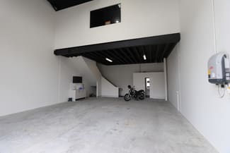 Factory, Warehouse & Industrial commercial property leased at 3/3 Flagstone Drive Burleigh Heads QLD 4220