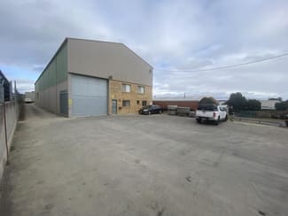 Factory, Warehouse & Industrial commercial property leased at Unit 1/8 Silva Avenue Queanbeyan NSW 2620