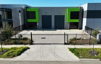 Factory, Warehouse & Industrial commercial property leased at Unit 1/13 Keira Street Clyde North VIC 3978