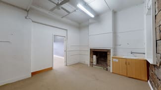 Shop & Retail commercial property leased at 111 Newcastle Street East Maitland NSW 2323