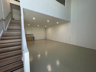 Factory, Warehouse & Industrial commercial property leased at 23/18 Ozone Street Chinderah NSW 2487
