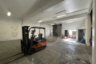 Factory, Warehouse & Industrial commercial property leased at 27/2 RICHARD CLOSE North Rocks NSW 2151