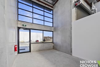 Factory, Warehouse & Industrial commercial property leased at 38/82 Levanswell Road Moorabbin VIC 3189