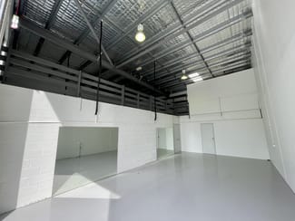 Factory, Warehouse & Industrial commercial property leased at 2/7-9 Hinde Street Ashmore QLD 4214 Factory, Warehouse & Industrial commercial property leased at 2/7-9 Hinde Street Ashmore QLD 4214