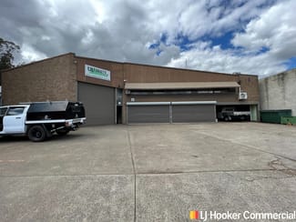 Factory, Warehouse & Industrial commercial property leased at Emu Plains NSW 2750