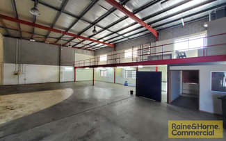 Factory, Warehouse & Industrial commercial property leased at 4/11 Hayward Street Stafford QLD 4053 Factory, Warehouse & Industrial commercial property leased at 4/11 Hayward Street Stafford QLD 4053
