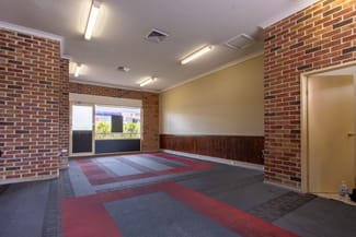 Offices commercial property leased at 3/5 Raymond Road Springwood NSW 2777